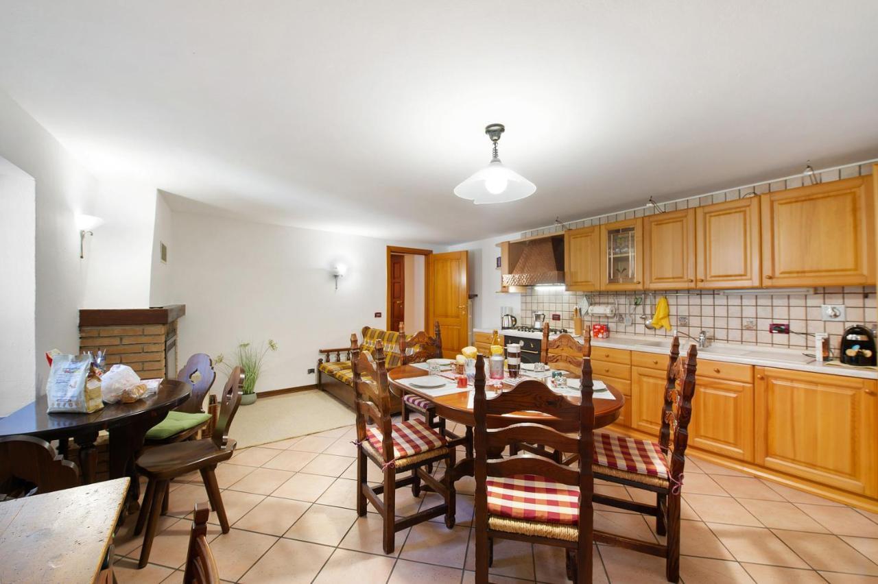 Alla Meridiana Bard Bagian luar foto
